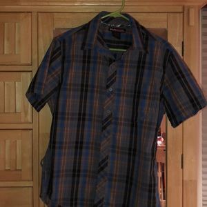 Tony Hawk short sleeve button up with collar